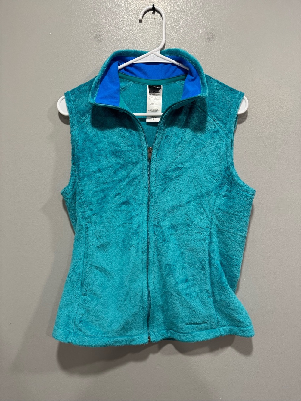 Patagonia Women's Plush Synchilla Vest in Blue Size Medium